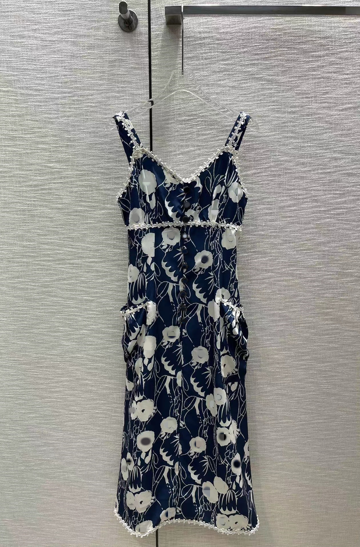 Designer Dress 2022 Autumn Spaghetti Strap Sleeveless print Fashion Milan Runway Brand Same Style Dresses Women' 0715-6, Picture color
Designer Dress 2022 Autumn Spaghetti Strap Sleeveless print Fashion Milan Runway Brand Same Style Dresses Women' 0715-6, Picture color
