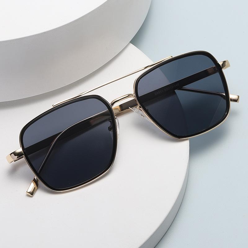 Sunglasses Fashion Metal Double Girder Square Frame Male Driving Travel Leisure UV400 Casual For AdultSunglasses
Sunglasses Fashion Metal Double Girder Square Frame Male Driving Travel Leisure UV400 Casual For AdultSunglasses