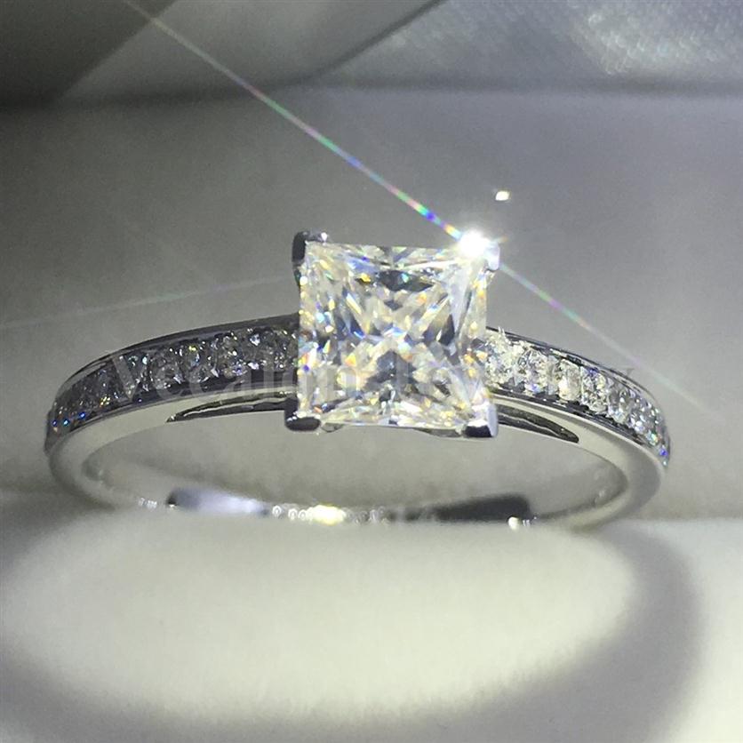 Vecalon Fashion Jewelry Women ring Princess cut 2ct diamond Cz 925 Sterling Silver Female Engagement wedding Band ring324p
Vecalon Fashion Jewelry Women ring Princess cut 2ct diamond Cz 925 Sterling Silver Female Engagement wedding Band ring324p
