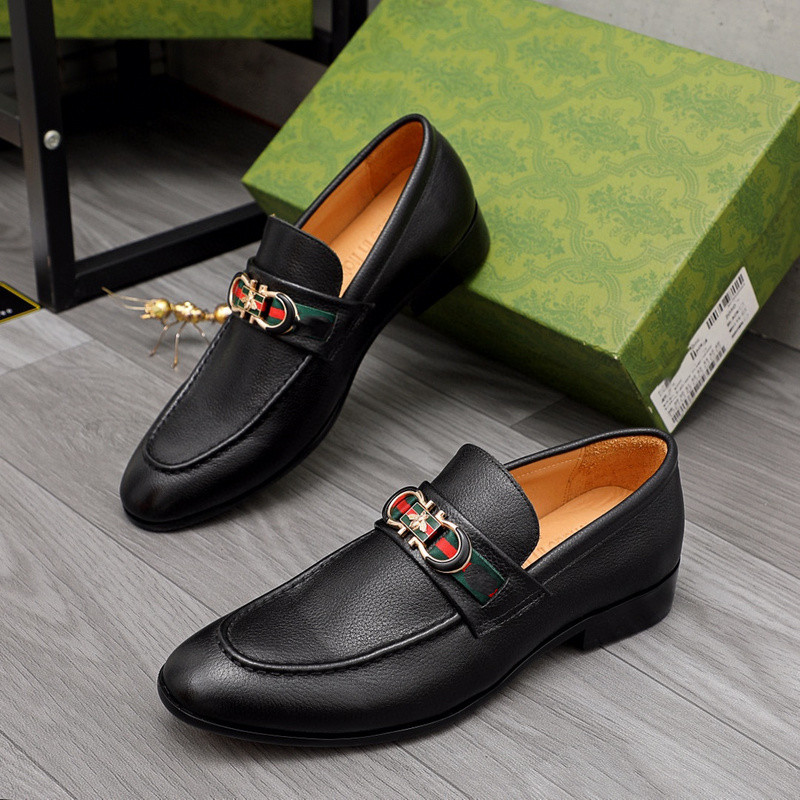 High quality Formal Dress Shoes For Gentle designers Men Black Genuine Leather Shoesss Pointed Toe Mens Business Oxfords Casual shoess Size 38-45, Shoelace
High quality Formal Dress Shoes For Gentle designers Men Black Genuine Leather Shoesss Pointed Toe Mens Business Oxfords Casual shoess Size 38-45, Shoelace