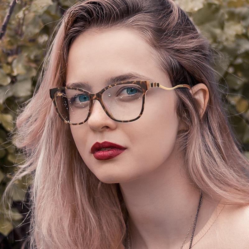 Sunglasses Anti-blue Light Glasses Large Frame Color Matching Optical European And American Style Metal Spring Legs TR90Sunglasses
Sunglasses Anti-blue Light Glasses Large Frame Color Matching Optical European And American Style Metal Spring Legs TR90Sunglasses