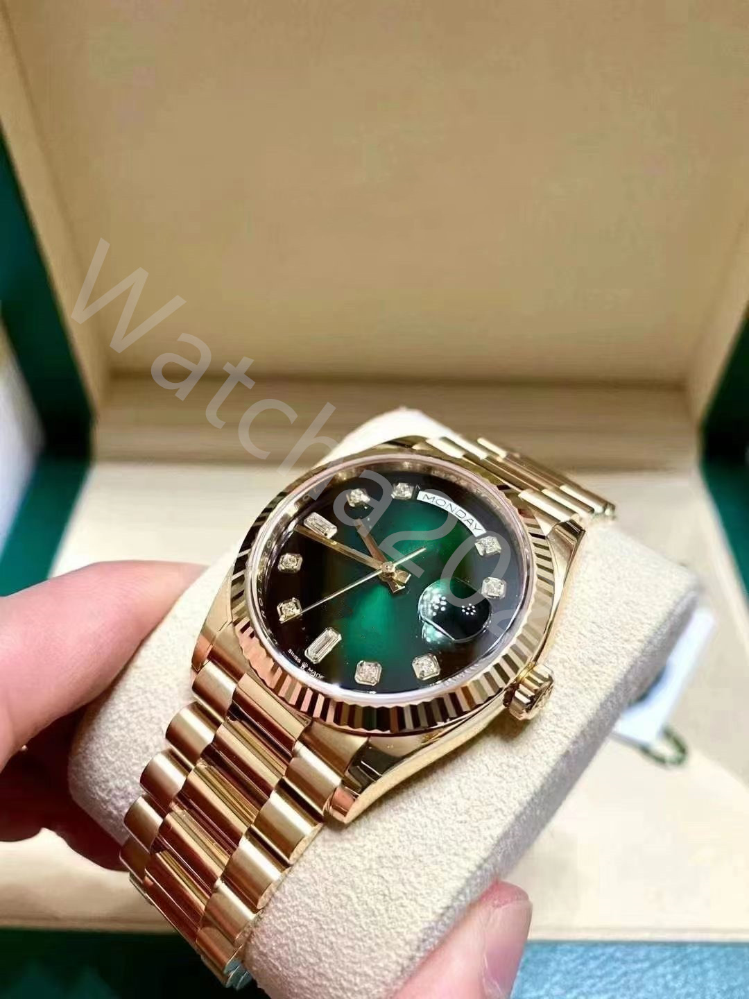 ZP Factory Luxury Ladies Watch Diamond Set Mechanical Automatic Movement 2823 m128238 904L 36mm Sapphire Triple Water Resistant Designer Fashion Watch
ZP Factory Luxury Ladies Watch Diamond Set Mechanical Automatic Movement 2823 m128238 904L 36mm Sapphire Triple Water Resistant Designer Fashion Watch