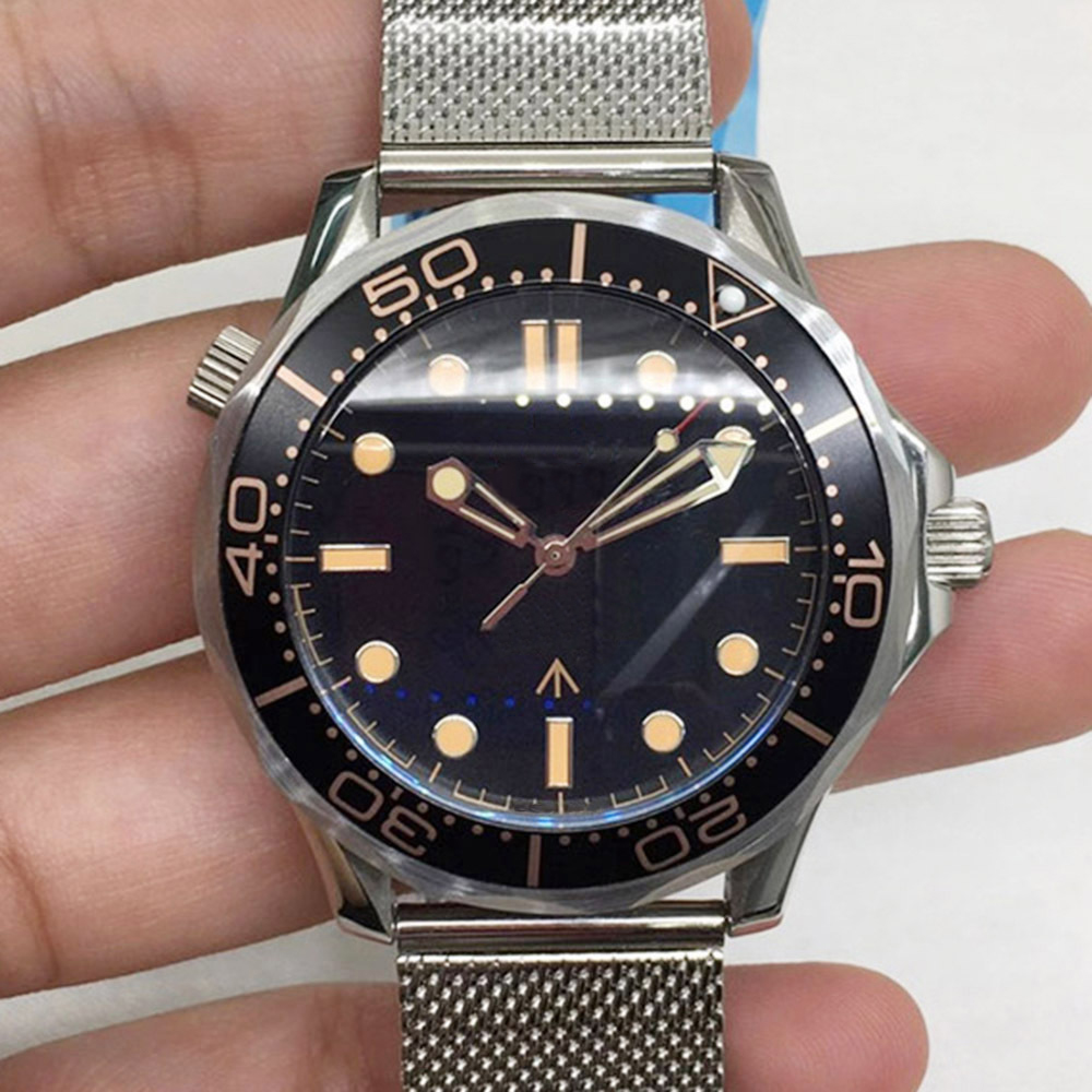 Luxury watch men 007 bond fully automatic mechanical watch 42mm sapphire crystal glass mirror, 6#
Luxury watch men 007 bond fully automatic mechanical watch 42mm sapphire crystal glass mirror, 6#