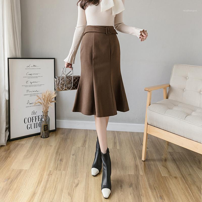Skirts Vintage High Waist Black Trumpet Women Slim Hip Midi Skirt Female Elegant Office Women
Skirts Vintage High Waist Black Trumpet Women Slim Hip Midi Skirt Female Elegant Office Women