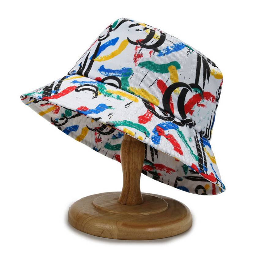 Luxurys Designers Bucket Hat men's and women's autumn winters Fisherman cap warm designer hats leisure fashion high quality
Luxurys Designers Bucket Hat men's and women's autumn winters Fisherman cap warm designer hats leisure fashion high quality