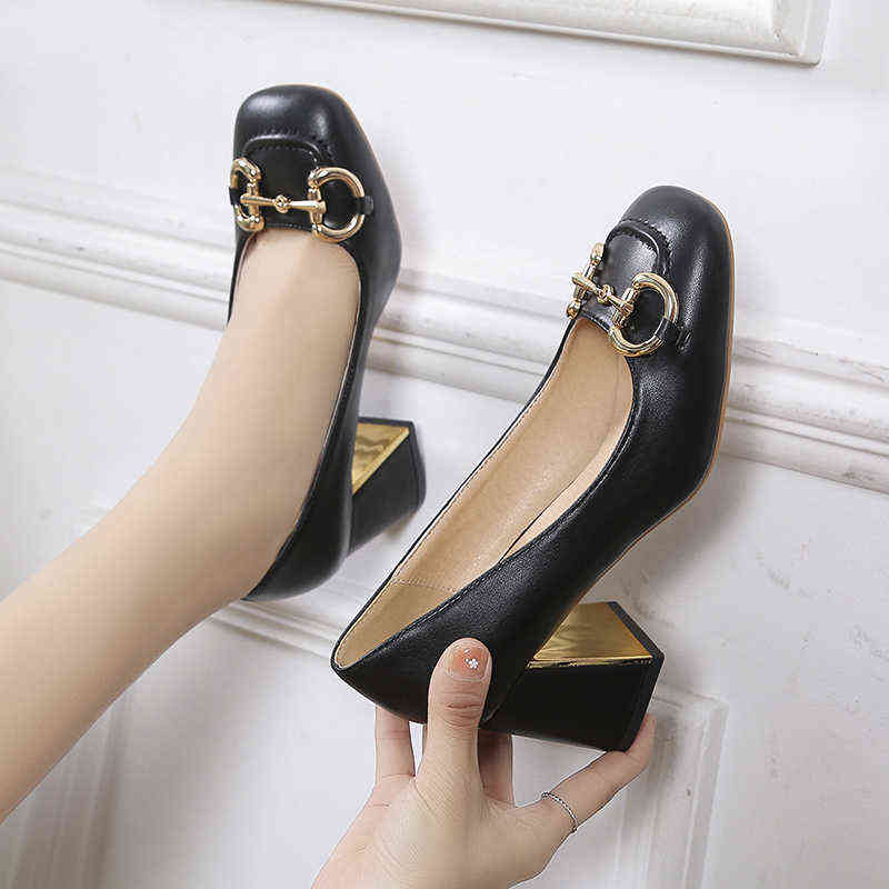 Dres Shoe Ladie Shoe 2022 New Summer Fashion Women Sandal Closed Toe Lined Shoe Sexy Patent Leather Platform Heel 220723, White
Dres Shoe Ladie Shoe 2022 New Summer Fashion Women Sandal Closed Toe Lined Shoe Sexy Patent Leather Platform Heel 220723, White