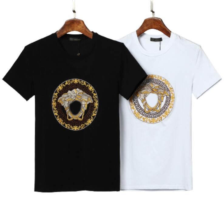 2022 NEW Designer T shirts Printed Fashion man T-shirt Top Quality Cotton Casual Tees Short Sleeve Luxury Hip Hop Streetwear#18, White
2022 NEW Designer T shirts Printed Fashion man T-shirt Top Quality Cotton Casual Tees Short Sleeve Luxury Hip Hop Streetwear#18, White