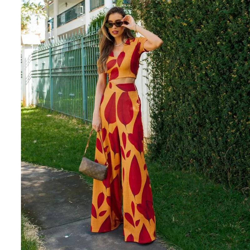 Women' Two Piece Pants Summer Casual Holiday Tropical Print Crop Top & Floral Wide Leg Set SuitWomen, Orange
Women' Two Piece Pants Summer Casual Holiday Tropical Print Crop Top & Floral Wide Leg Set SuitWomen, Orange