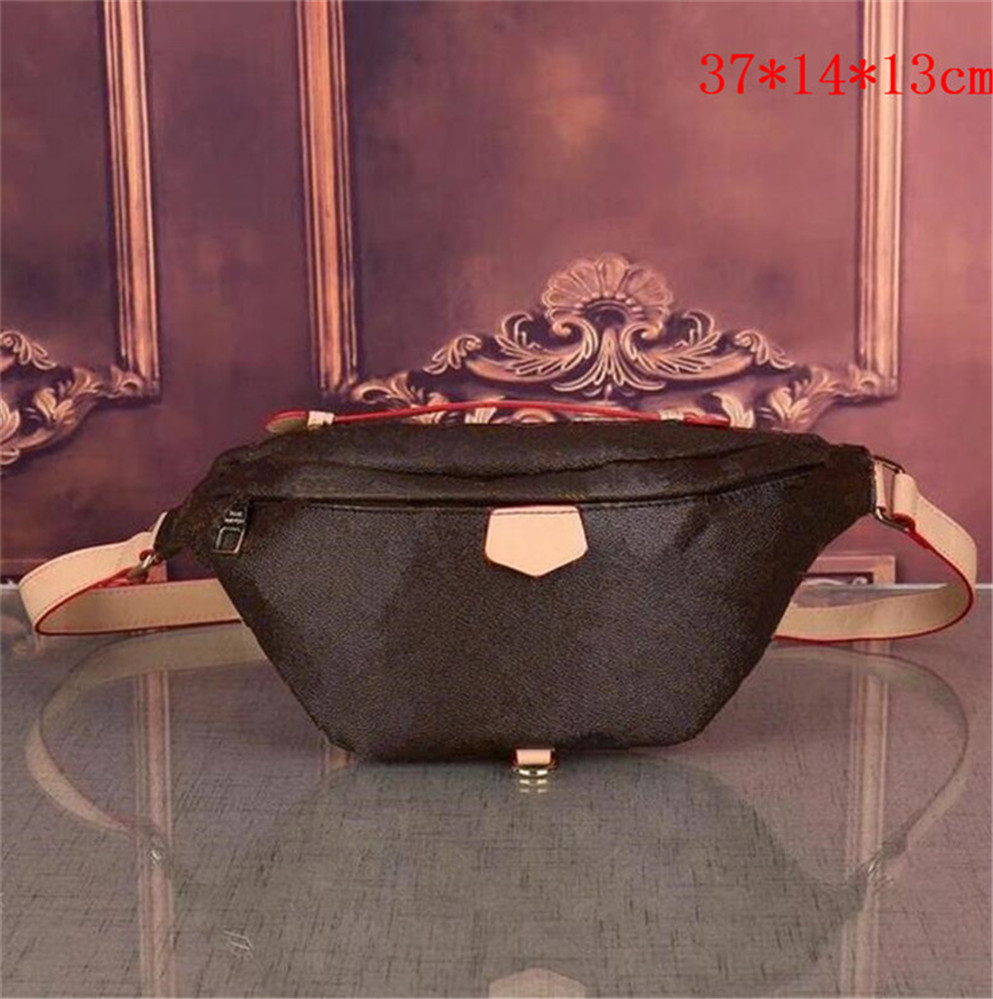 Bumbag Cross Body Waist Bags Temperament Bumbags Fanny Pack Bum embossing flowers Famous soft leather Luxurys designers bags Serial Number Random DustBag, Size
Bumbag Cross Body Waist Bags Temperament Bumbags Fanny Pack Bum embossing flowers Famous soft leather Luxurys designers bags Serial Number Random DustBag, Size