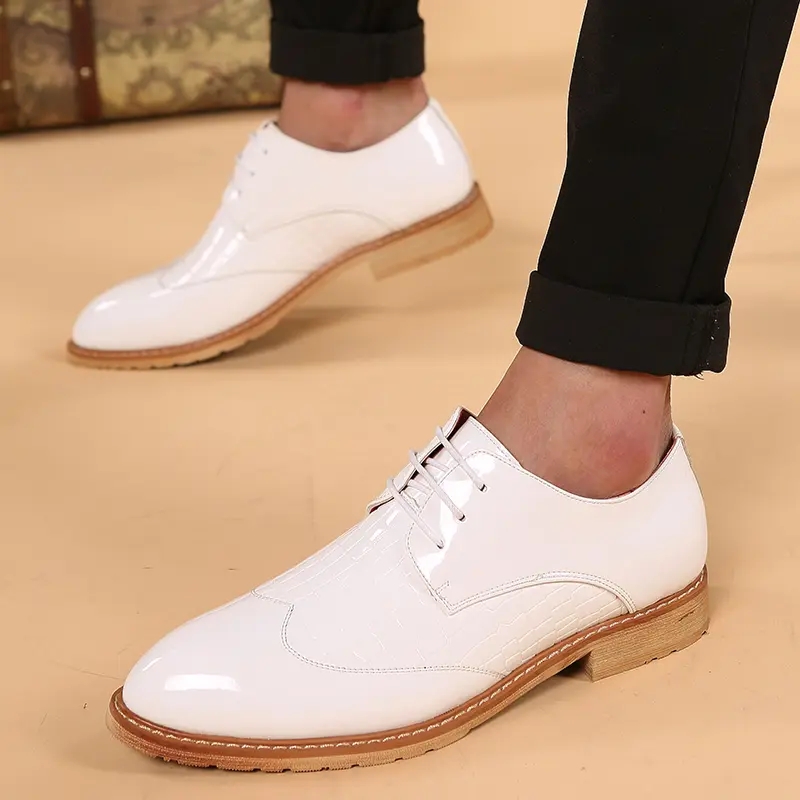 

Derby Shoes Men PU Leather Solid Color Trend Pointed Toe Fashion Simple Lace Crocodile Pattern Stitching British Gentleman Dress Shoes HM525, Clear
