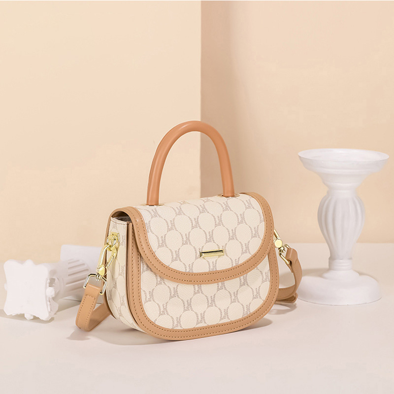Niche design semi-circle Saddle Bag 2022 fashion versatile shoulder crossbody bag for women, Beige as the picture
Niche design semi-circle Saddle Bag 2022 fashion versatile shoulder crossbody bag for women, Beige as the picture