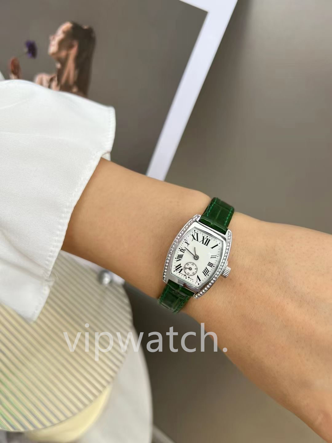 2022 New Ladies Watch Stainless Steel Case Inlaid Imported Crystal Diamond Imported Quartz Japanese Machine Precision Leather Strap, Box
2022 New Ladies Watch Stainless Steel Case Inlaid Imported Crystal Diamond Imported Quartz Japanese Machine Precision Leather Strap, Box