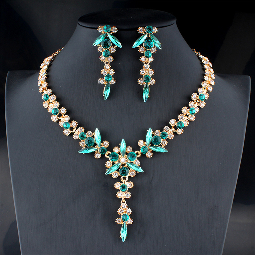 New Style Temperament Long Pendant Rose Red Necklace Earring Set Fashion Dress Versatile Accessories
New Style Temperament Long Pendant Rose Red Necklace Earring Set Fashion Dress Versatile Accessories