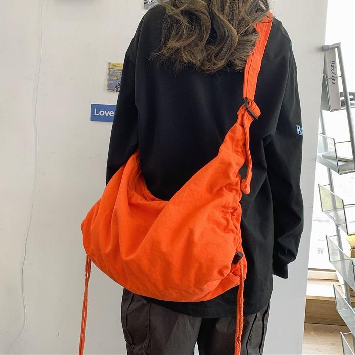 Evening Bags Casual Canvas Women Hobos Shoulder Large Capacity Simple Female Handbags Travel Crossbody Shopping Bag Bolsas De MujerEvening, White
Evening Bags Casual Canvas Women Hobos Shoulder Large Capacity Simple Female Handbags Travel Crossbody Shopping Bag Bolsas De MujerEvening, White