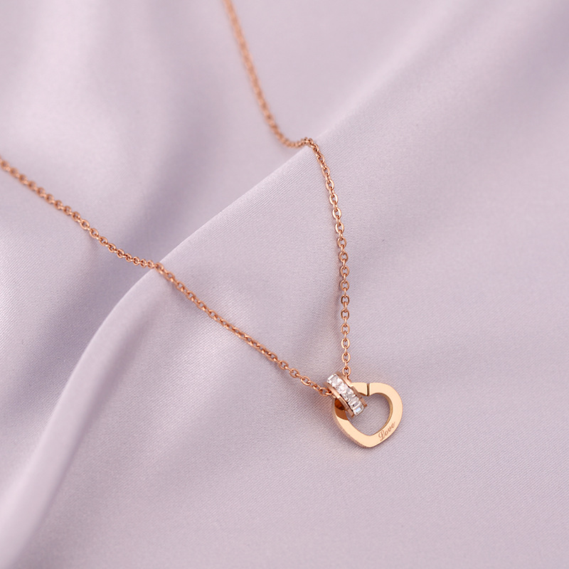 New Fashion Rose Gold Stainless Steel Love Star Circle Pendant Necklace for Women Gift
