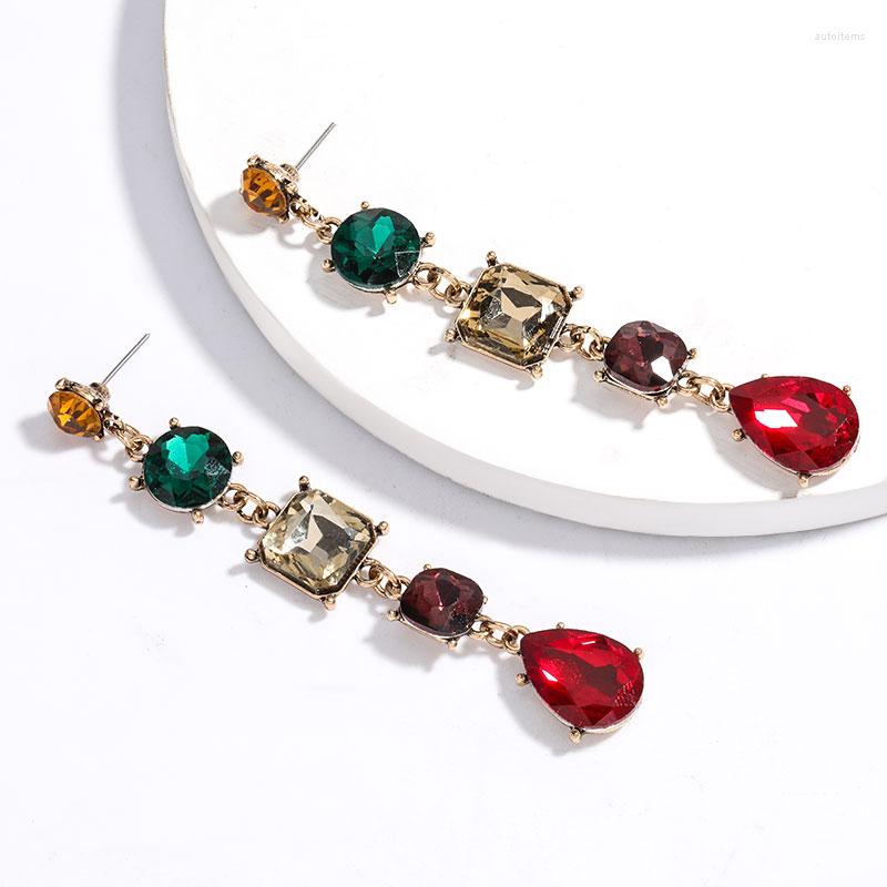 Dangle & Chandelier Simple And Fashionable Earrings Metal Rhinestone Geometric Long Trendy Hip-hop Party Charm AccessoriesDangle
Dangle & Chandelier Simple And Fashionable Earrings Metal Rhinestone Geometric Long Trendy Hip-hop Party Charm AccessoriesDangle
