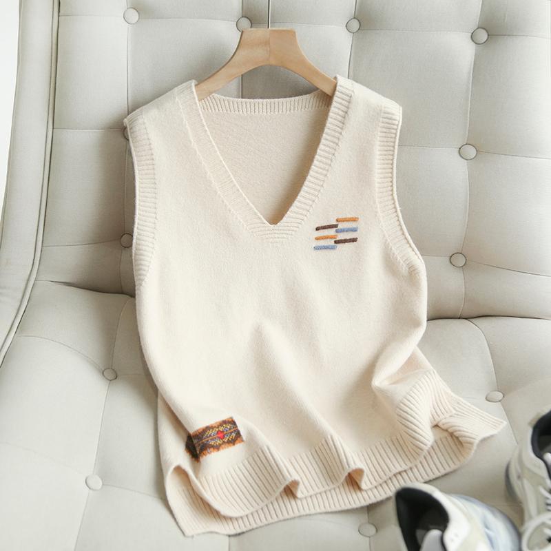 Women' Vests Neck Women Knitted Vest Spring Autumn Sleeveless Sweater Vintage Female Pullover Waistcoat Tops Fashion KnitwearWomen, Black
Women' Vests Neck Women Knitted Vest Spring Autumn Sleeveless Sweater Vintage Female Pullover Waistcoat Tops Fashion KnitwearWomen, Black