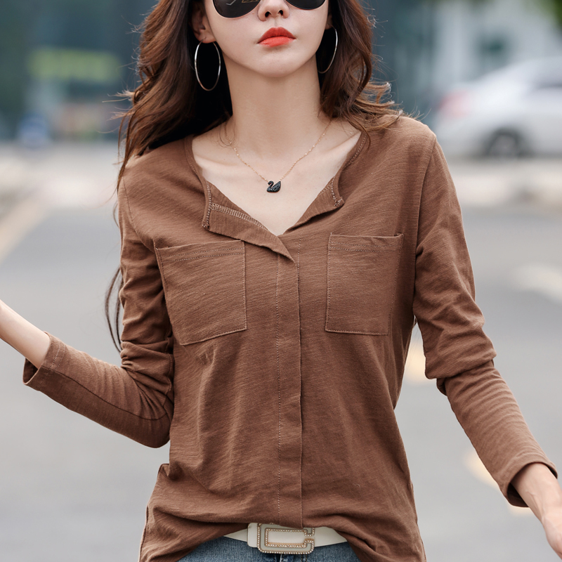 TuangBiang Fashion V-Neck Women Cotton T-Shirts Two Pockets Loose Autumn Tshirt Coffee Korean High Quality Long Sleeve Tops 220328