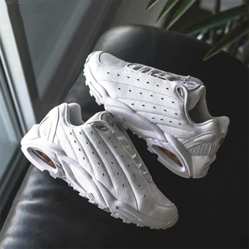 NOCTA X Hot Step Terra Triple White Leather Running Shoes for men women big size 36-46 sports sneakers 2022 black reflective purple university gold outdoor trainers, C11 terra black 36-46
NOCTA X Hot Step Terra Triple White Leather Running Shoes for men women big size 36-46 sports sneakers 2022 black reflective purple university gold outdoor trainers, C11 terra black 36-46