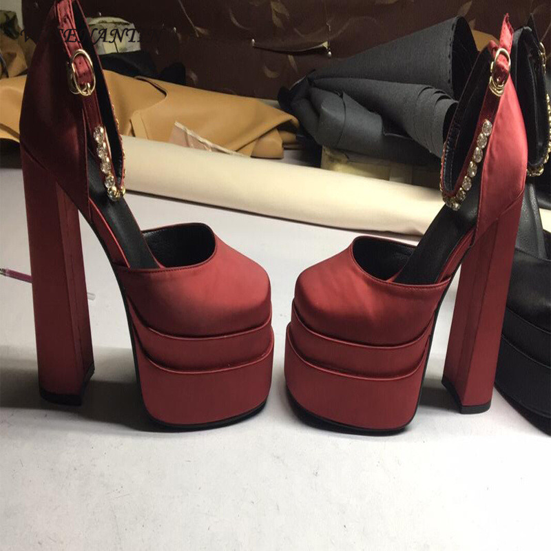 Fashion Waterproof Platform Square Toe Thick Heel Hate The Sky High Satin Foot Surround Strap High-heeled Sandals 220402, Black
Fashion Waterproof Platform Square Toe Thick Heel Hate The Sky High Satin Foot Surround Strap High-heeled Sandals 220402, Black
