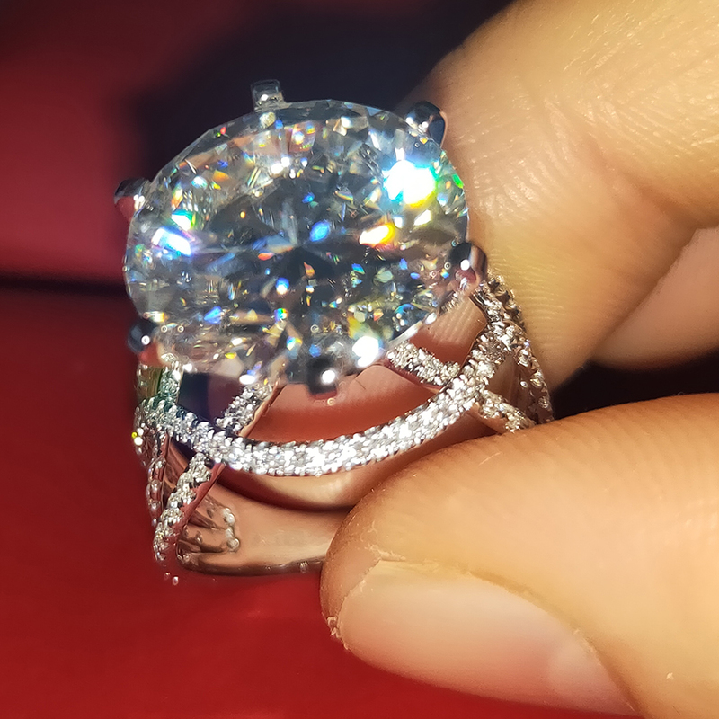 18K 750Au Gold Ring 10Carat DVVS Moissanites Diamond Ring Round Wedding Party Engagement Anniversary Ring Trendy