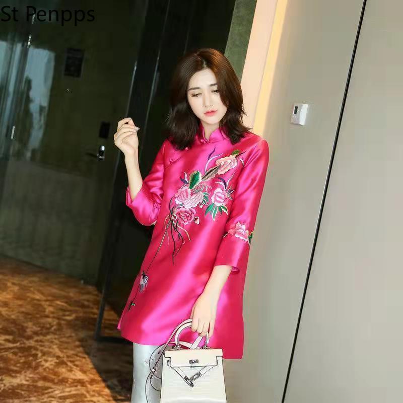 Ethnic Clothing Cheongsam Top Women's 2022 Chinese Style Fashion Retro Embroidery Temperament Loose And Thin Improved Version Of Tang Su
Ethnic Clothing Cheongsam Top Women's 2022 Chinese Style Fashion Retro Embroidery Temperament Loose And Thin Improved Version Of Tang Su