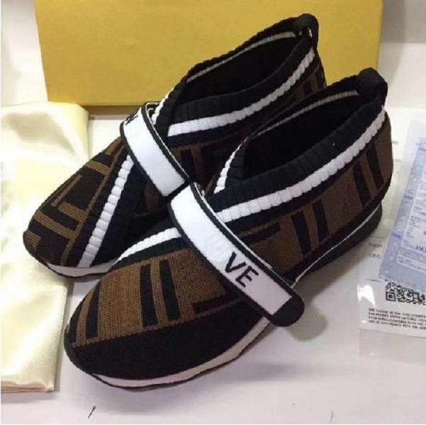 2022 Top Men's luxury fashion F letter knitting trainer tennis shoes loafers outdoor casual sneakers for men and women High quality size 35-45 
2022 Top Men's luxury fashion F letter knitting trainer tennis shoes loafers outdoor casual sneakers for men and women High quality size 35-45