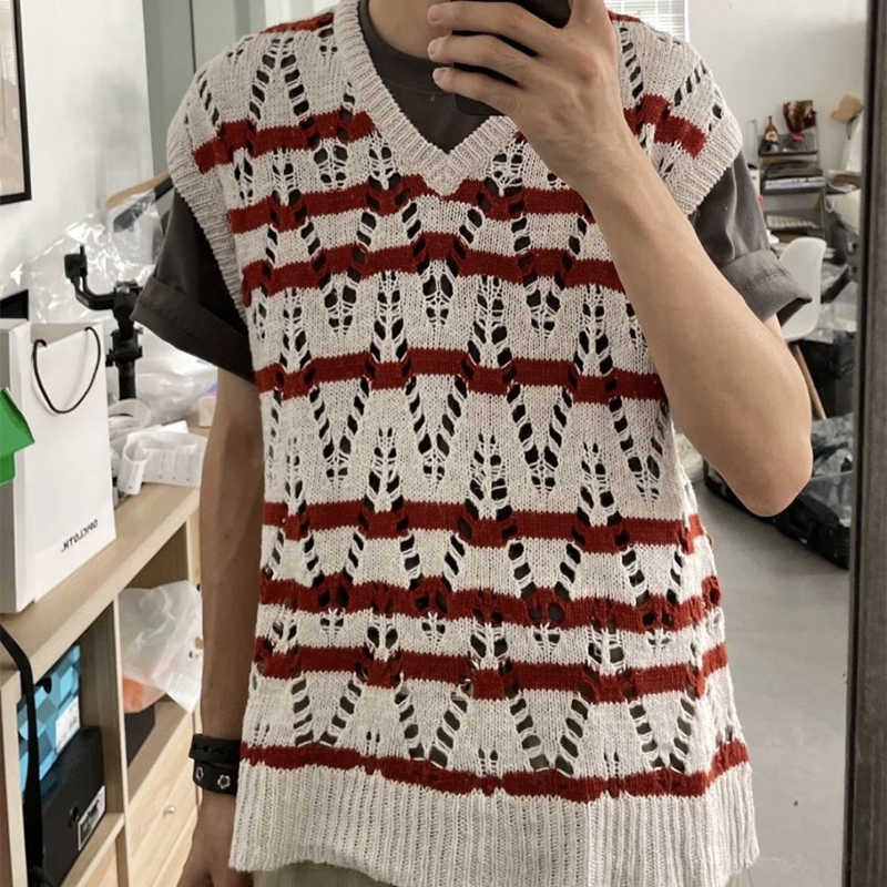 Men' Vests Our legacy red and white striped sleeveless knit V-neck summer short thin vest hollow loose men and women
Men' Vests Our legacy red and white striped sleeveless knit V-neck summer short thin vest hollow loose men and women