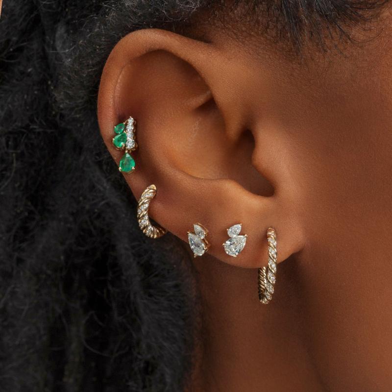 Hoop & Huggie Gold Plated 20mm 32mm Twist Band Earrings Paved Sparking Clear Cubic Zirconia For Women Fashion JewelryHoop
Hoop & Huggie Gold Plated 20mm 32mm Twist Band Earrings Paved Sparking Clear Cubic Zirconia For Women Fashion JewelryHoop