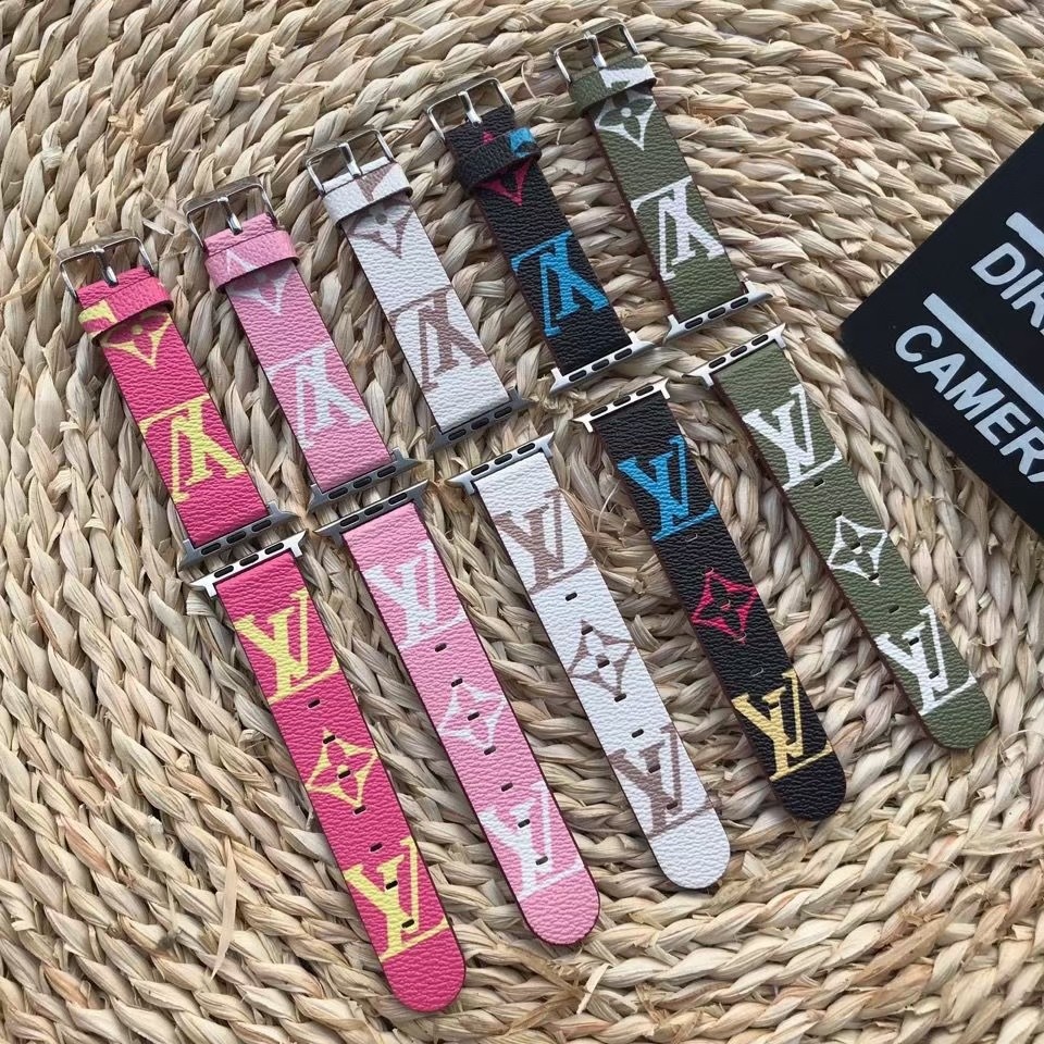 Genuine Leather strap Gucci Burberry LOUIS VUITTON LV Watch Bands For Apple designer watchband 38mm 40mm 41mm 42MM 44mm 45MM iWatch 3 4 5 SE 6 7 Series
Genuine Leather strap Gucci Burberry LOUIS VUITTON LV Watch Bands For Apple designer watchband 38mm 40mm 41mm 42MM 44mm 45MM iWatch 3 4 5 SE 6 7 Series