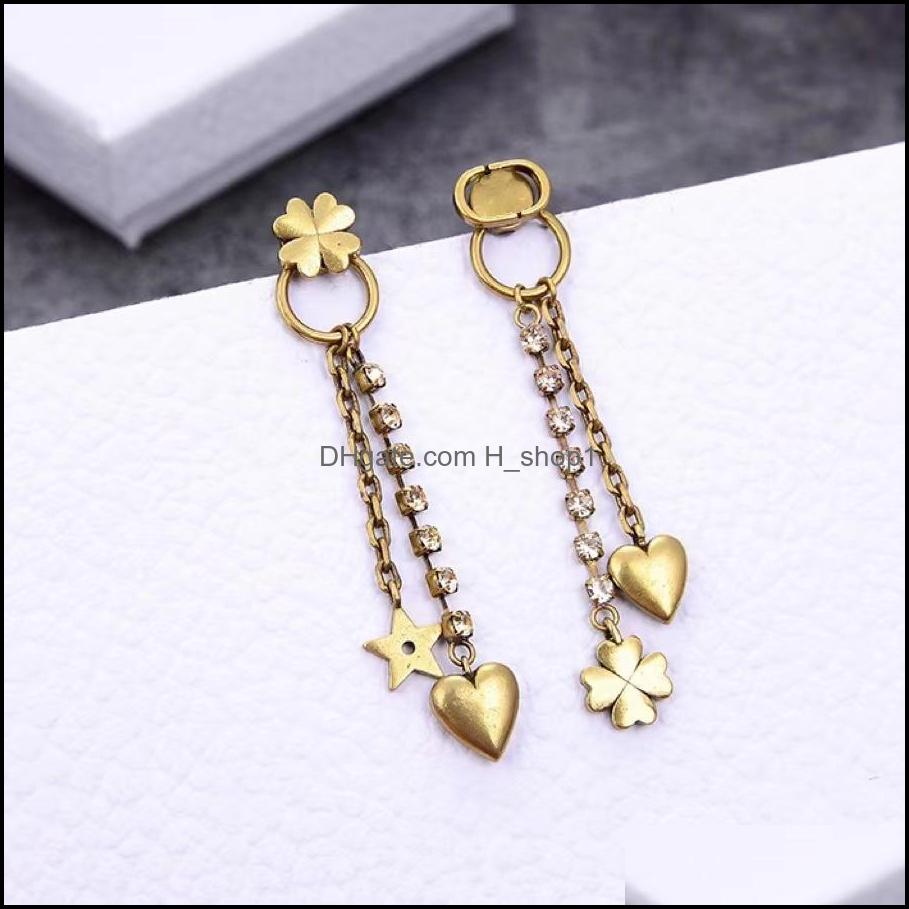 Stud Earrings Jewelry Luxury Designer Women Pearl Letter Studs With Stamp Brass Gold Plated Diamond Earring Elegant New Fashion Style Drop D
Stud Earrings Jewelry Luxury Designer Women Pearl Letter Studs With Stamp Brass Gold Plated Diamond Earring Elegant New Fashion Style Drop D