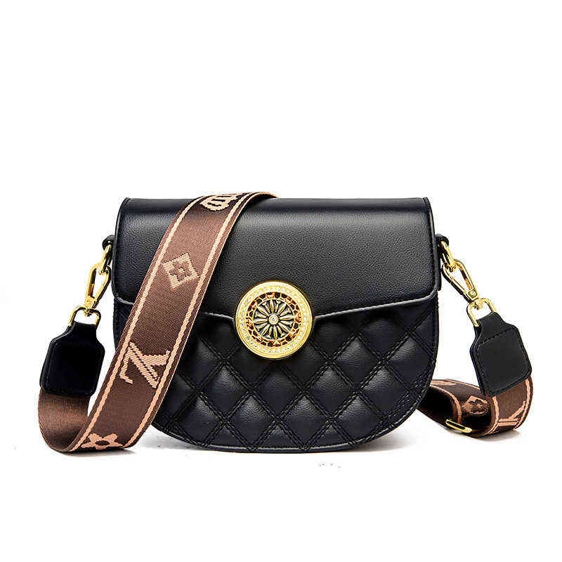 2022 Spring And Summer New Rhombic Pattern Small Round Bag Handbag Wide Shoulder Belt Multi-Layer Shoulder Bag Messenger Bag X220331, White
2022 Spring And Summer New Rhombic Pattern Small Round Bag Handbag Wide Shoulder Belt Multi-Layer Shoulder Bag Messenger Bag X220331, White