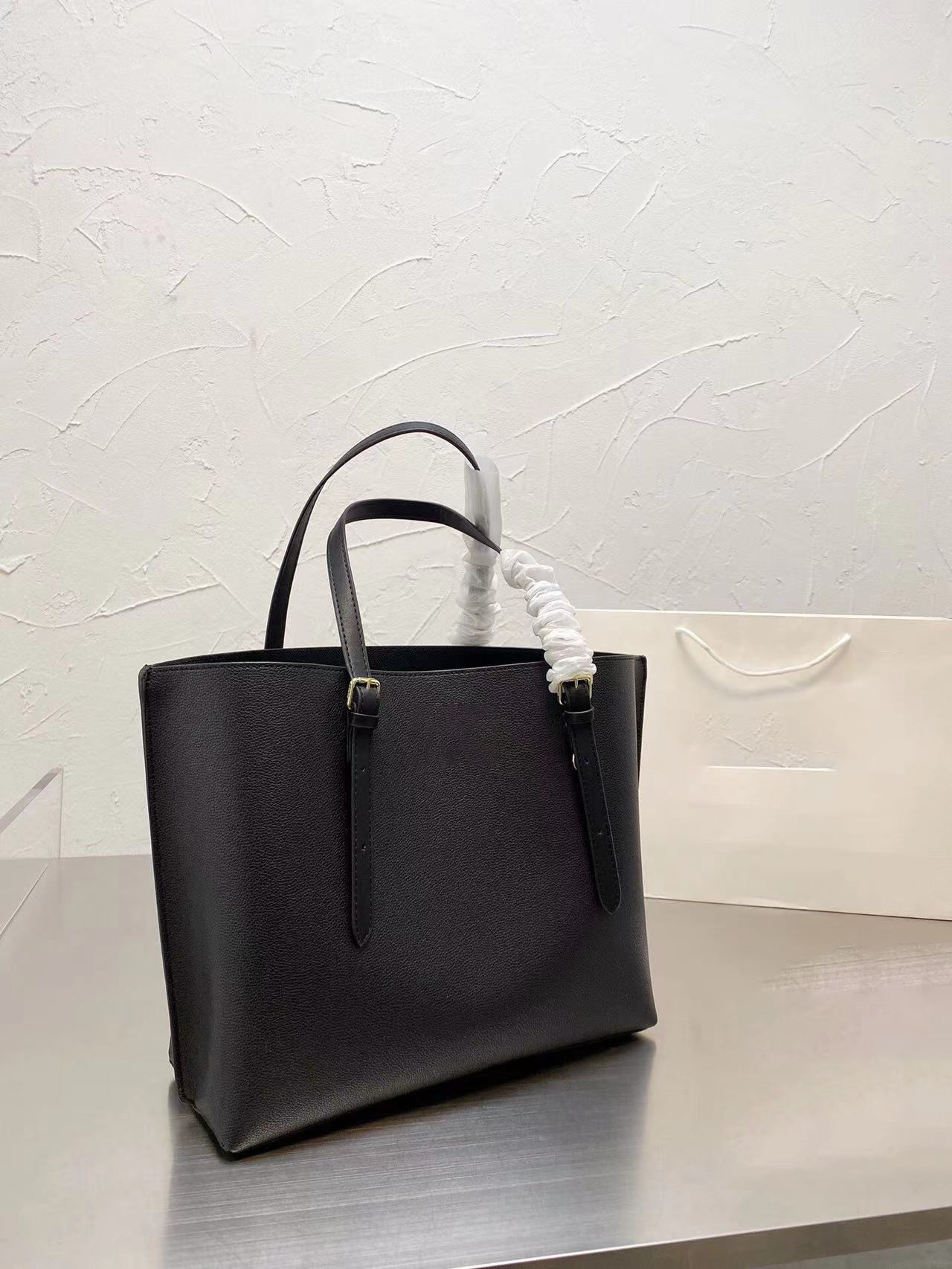 brand designer fashion women handbags totes shoulder bags purse design purses handbag pu 03194, As picture
brand designer fashion women handbags totes shoulder bags purse design purses handbag pu 03194, As picture