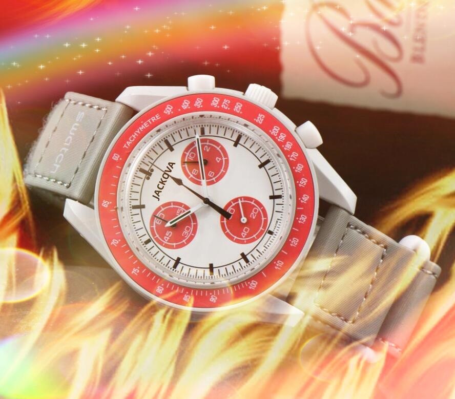 ICE-Out Bling Couple Lovers Full Functional Watch 41mm For Men Women Hip Hop Nylon Fabric Belt Quartz Business Couples Style Classic Wristwatches montre de luxe, As pic
ICE-Out Bling Couple Lovers Full Functional Watch 41mm For Men Women Hip Hop Nylon Fabric Belt Quartz Business Couples Style Classic Wristwatches montre de luxe, As pic