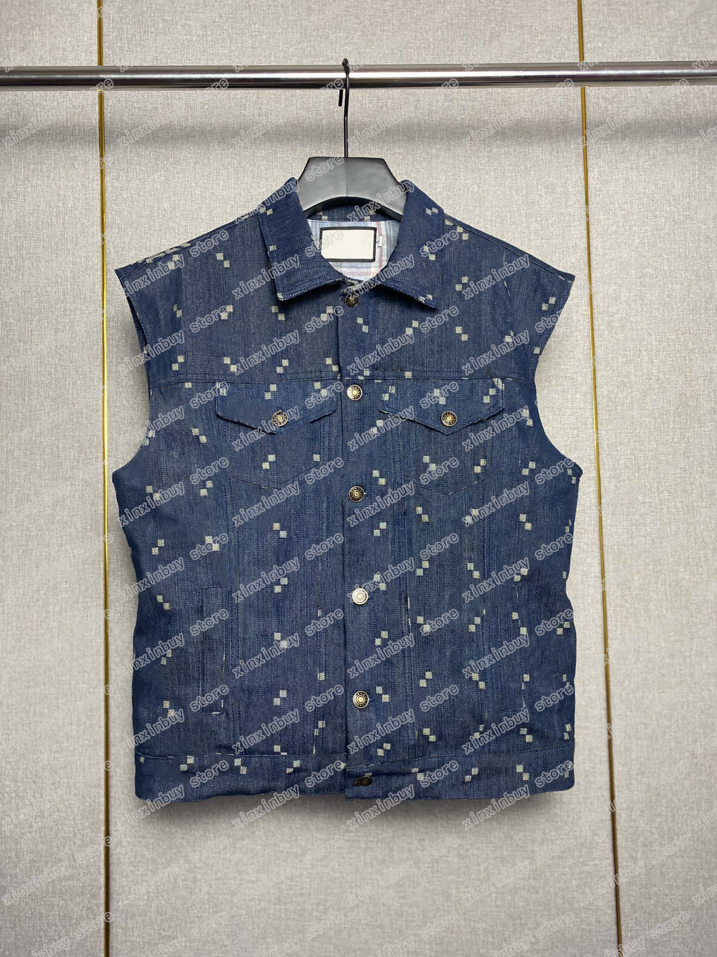 22ss Men Women Designers Jackets denim coat big letters Jacquard Lapel Neck sleeveless paris Streetwear black blue S-XL
22ss Men Women Designers Jackets denim coat big letters Jacquard Lapel Neck sleeveless paris Streetwear black blue S-XL