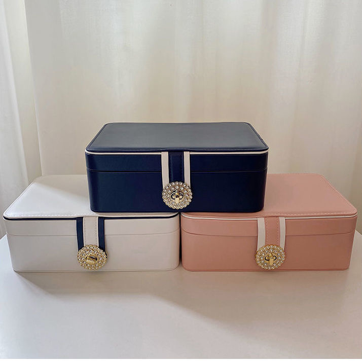 2023 PU leather storage with diamond button cute ring and necklace display flex column
2023 PU leather storage with diamond button cute ring and necklace display flex column
