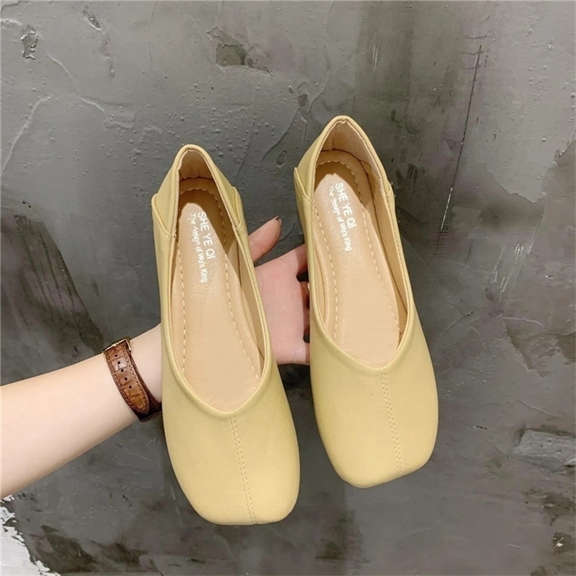 Classics Ladies Yellow Candy Color Square Toe Mules Shoes Designer Fashion Leather Loafers For Women Slip On Ballet Flats 220616, White
Classics Ladies Yellow Candy Color Square Toe Mules Shoes Designer Fashion Leather Loafers For Women Slip On Ballet Flats 220616, White
