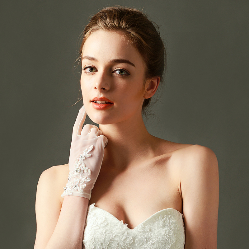 Wedding Gloves Lace Bridal Glove Simple and versatile sewing bead short mesh gloves