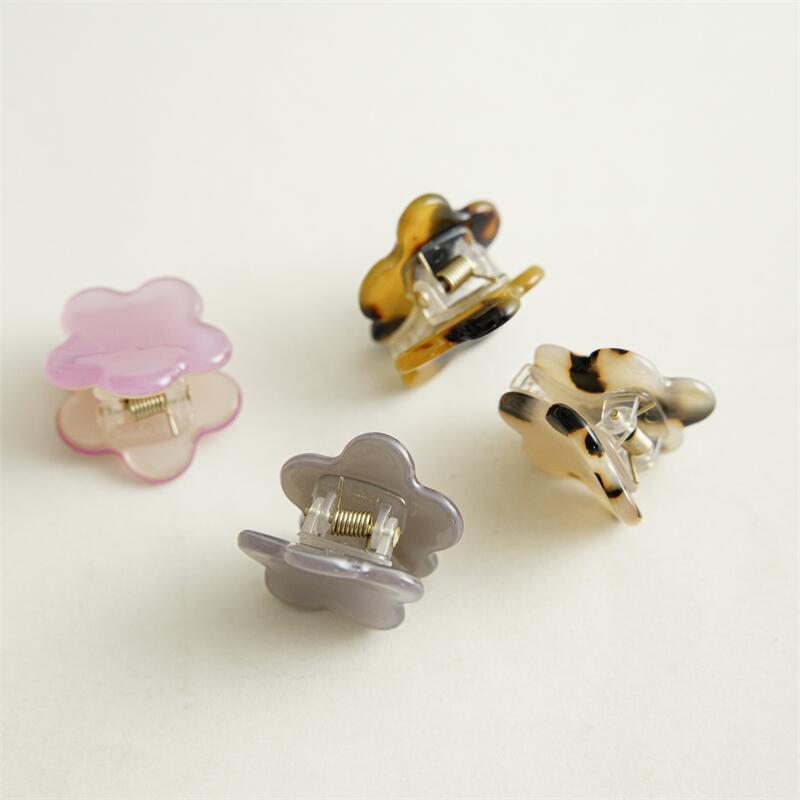 

Yamog Girl Cute Mini Size Flower Hair Clips Clamp Acetic Acid Alloy Ponytail Edge Hair Clip Claw Korea Europe Women Headdress Floral Model Bangs Hairpins Accessories