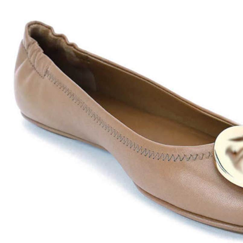 Luxurys Lazy Loafers Pointed Toe Classic Women's Dress Shoes Casual Leather Buckle Flat Heel Sandals Beach Mules Round Toes Mules PU Ladies Party Fashion Sandali, No ship
Luxurys Lazy Loafers Pointed Toe Classic Women's Dress Shoes Casual Leather Buckle Flat Heel Sandals Beach Mules Round Toes Mules PU Ladies Party Fashion Sandali, No ship