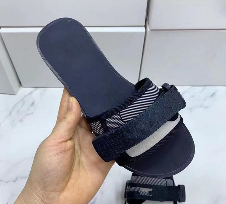 Top quality Women Dark blue sandals Slippers Summer Girls Beach Evolution Slides Flip Flops Loafers nylon strap Embroidered scuffs size 35-40
Top quality Women Dark blue sandals Slippers Summer Girls Beach Evolution Slides Flip Flops Loafers nylon strap Embroidered scuffs size 35-40