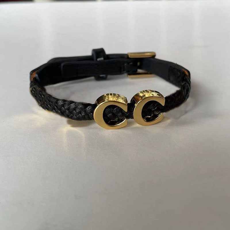 Leather Necklace Bracelet Set Designer Women Necklaces Braided High Quality Brand Accessories 2241305RL, As pic
Leather Necklace Bracelet Set Designer Women Necklaces Braided High Quality Brand Accessories 2241305RL, As pic