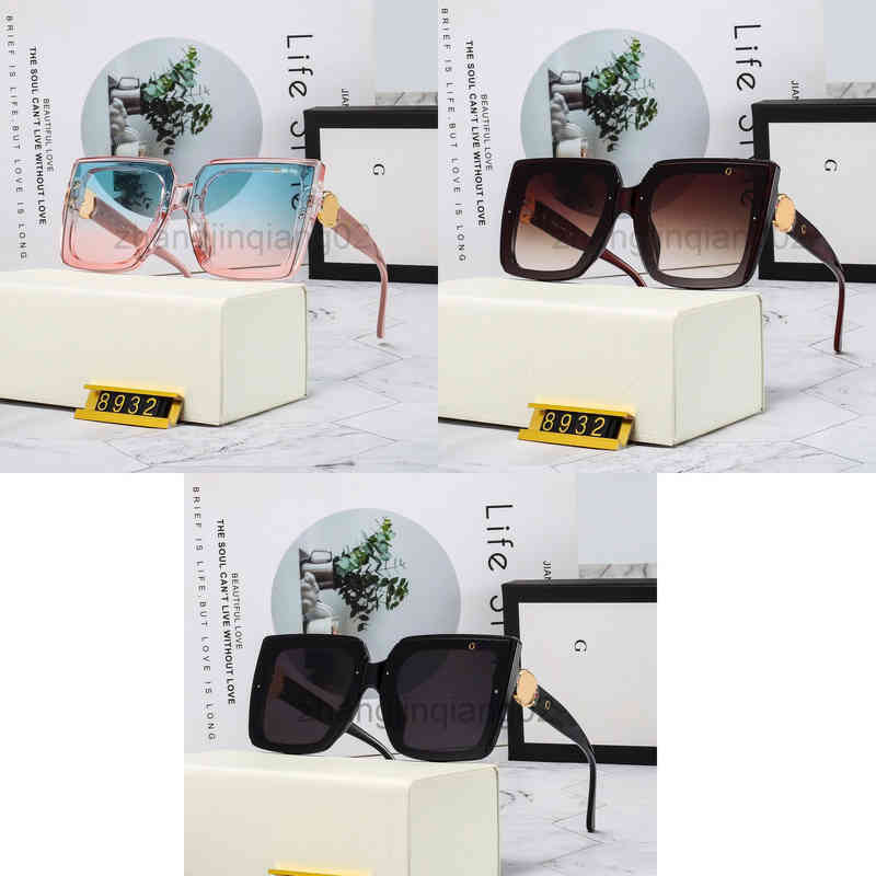 Gg Designer Cycle Luxurious Fashion Cc Sunglasses Woman Mens Large Frame Gg Sunglasses Driving Oversized Vintage Baseball Sport High Street Glasses
Gg Designer Cycle Luxurious Fashion Cc Sunglasses Woman Mens Large Frame Gg Sunglasses Driving Oversized Vintage Baseball Sport High Street Glasses