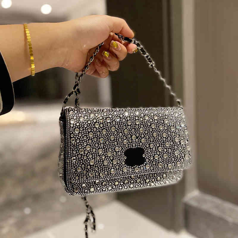 Shoulder Bag Crossbody Bags Women Totes Designer Handbags High Quality Bags Fashion Black Ladies Messenger Bag Diamond Shoulderbag Handbag Purses 0610, Ch061001
Shoulder Bag Crossbody Bags Women Totes Designer Handbags High Quality Bags Fashion Black Ladies Messenger Bag Diamond Shoulderbag Handbag Purses 0610, Ch061001
