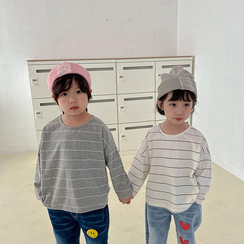 T-shirts 2022 Summer Kids Clothes Long Sleeve T-shirt Girls Striped Boys Loose TopT-shirts, White
T-shirts 2022 Summer Kids Clothes Long Sleeve T-shirt Girls Striped Boys Loose TopT-shirts, White