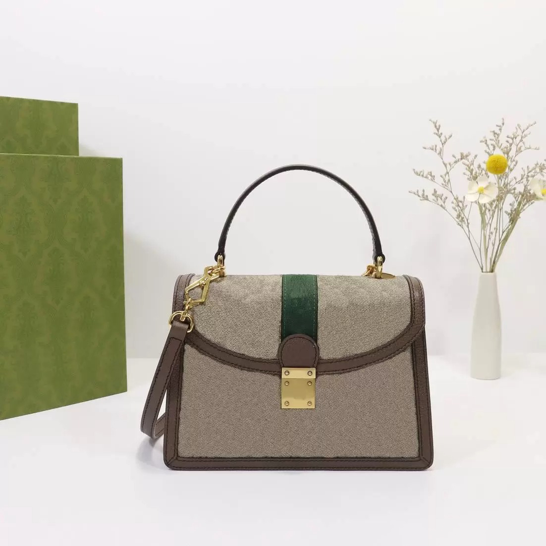 Top Designer Bag Evening Bags Shoulder Bags Crossbody Handbag Leather Canvas Material Letter Decoration Vintage Style Design large capacity fashionbag, Not for sale;not sold separately.
Top Designer Bag Evening Bags Shoulder Bags Crossbody Handbag Leather Canvas Material Letter Decoration Vintage Style Design large capacity fashionbag, Not for sale;not sold separately.