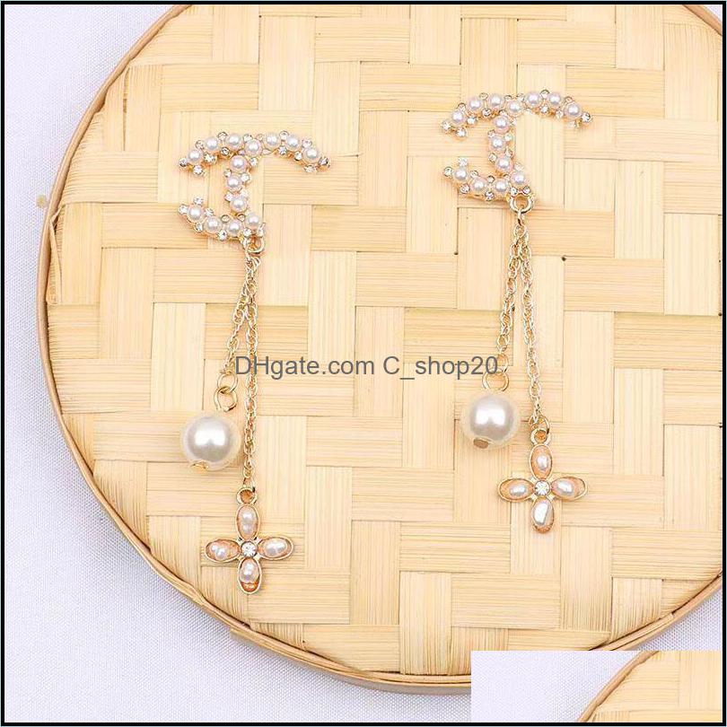 Stud Earrings Jewelry 20Style 18K Gold Plated 925 Sier Designer Letters Small Sweet Wind Retro Geometric Round Women Crystal Rhinestone Pear
Stud Earrings Jewelry 20Style 18K Gold Plated 925 Sier Designer Letters Small Sweet Wind Retro Geometric Round Women Crystal Rhinestone Pear
