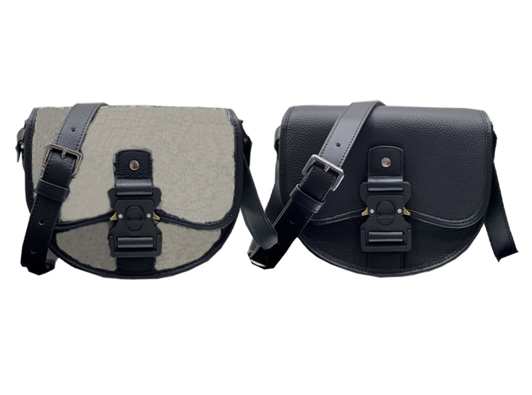 Top Mens Shoulders Bags luxury Designers Bear printed Handbag Messenger Shouldera back Shoulder Bag Mini cross bagss shoulder strap men tory waistbags crossbag, Black
Top Mens Shoulders Bags luxury Designers Bear printed Handbag Messenger Shouldera back Shoulder Bag Mini cross bagss shoulder strap men tory waistbags crossbag, Black