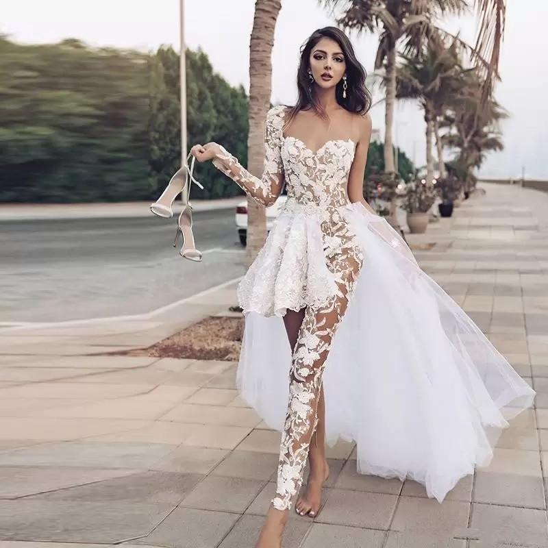 New Jumpsuits Wedding Gown Dresses With Overskirt One Shoulder Long Sleeve Lace Ankle Length Beach Bridal Gowns robe de mariee, White
New Jumpsuits Wedding Gown Dresses With Overskirt One Shoulder Long Sleeve Lace Ankle Length Beach Bridal Gowns robe de mariee, White