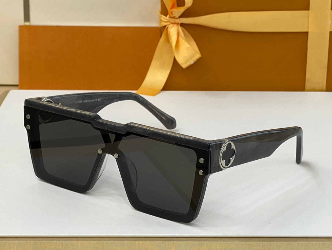 Sunglasses For Men Women Summer 1639 Style Sunshade Anti-Ultraviolet Retro Plate Plank Full Frame Random Box
Sunglasses For Men Women Summer 1639 Style Sunshade Anti-Ultraviolet Retro Plate Plank Full Frame Random Box